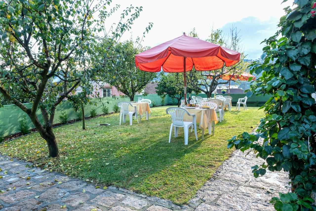Lar De Carmen Apartment Redondela Exterior photo